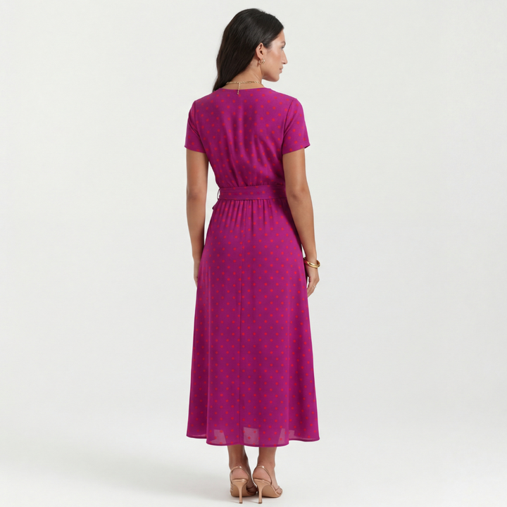 Julia | Vestido elegante con escote