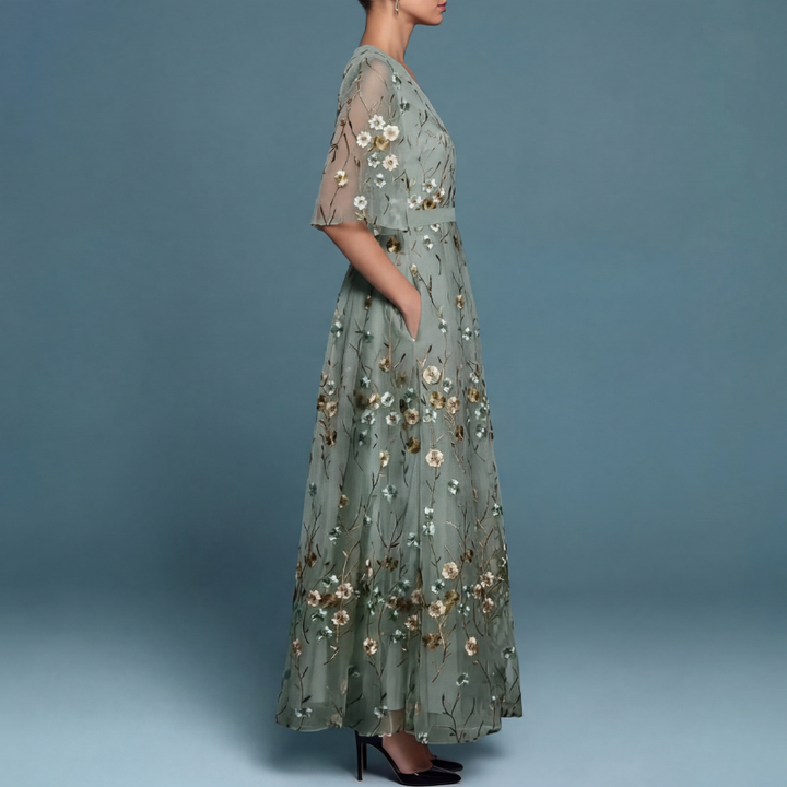 Daniela | Vestido maxi elegante con escote