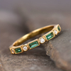 Alex - Anillo de oro con zirconia verde incrustada
